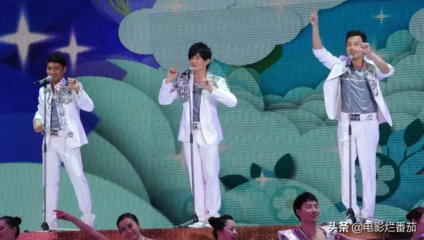 央视春晚:主持天团大调整,美女马凡舒首次入围,撒贝宁重归春晚