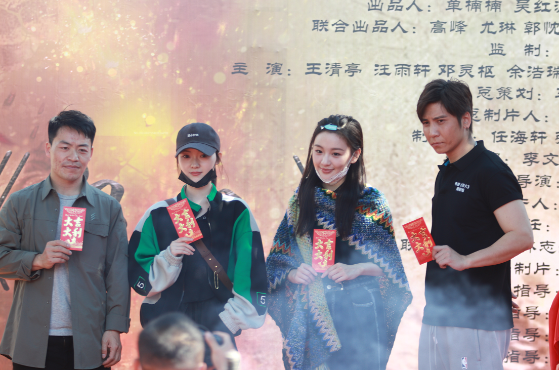 《怒火》这部影片中饰演陈英杰这个角色的是我国青年演员余浩瑞,他是