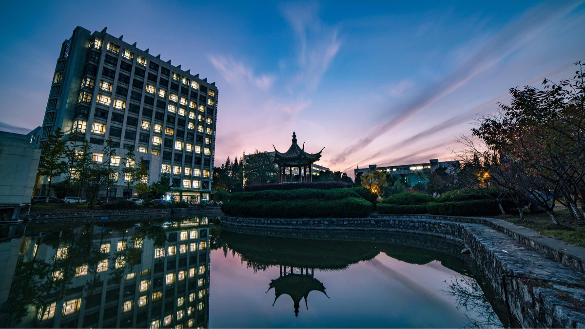 实力太强！不少考生宁愿放弃985，也要选择这10所“头部”211高校