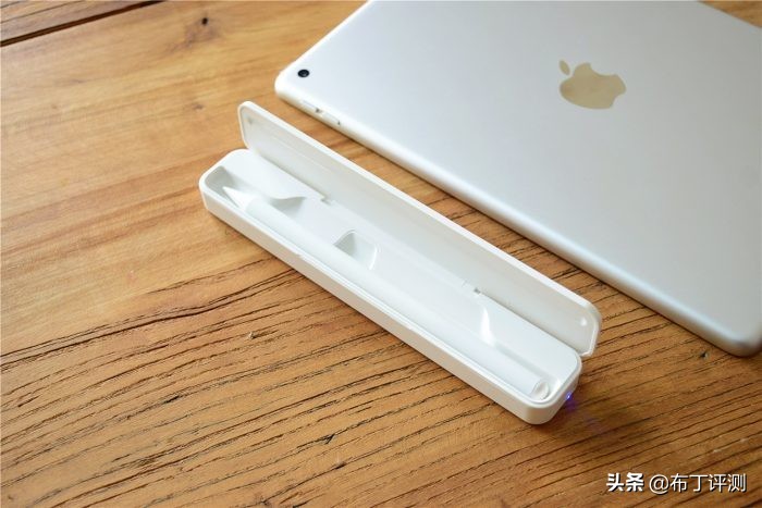 媲美Apple Pencil的手写笔，南卡电容触控笔评测