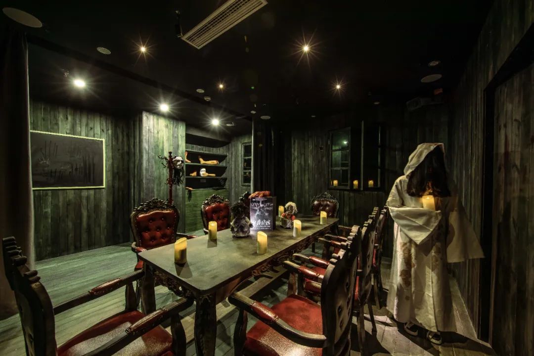 正版未出授权先卖，《血染钟楼》凭什么能接剧本杀的班？