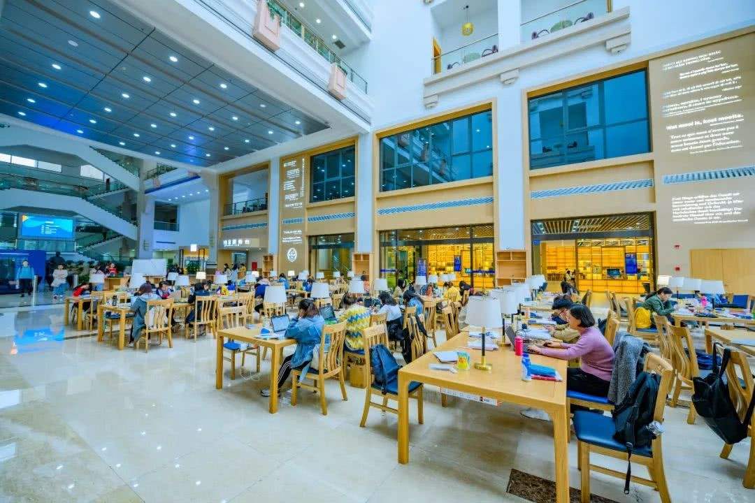 实力太强！不少考生宁愿放弃985，也要选择这10所“头部”211高校