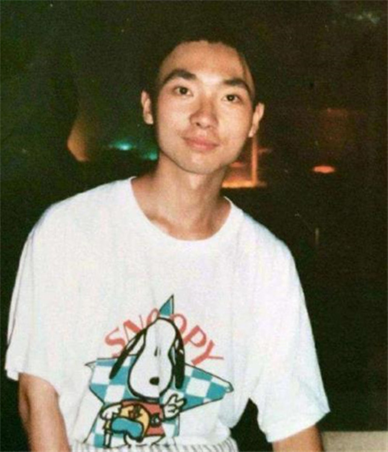 央视康辉：高考分数远超清北，却被人暗中顶替，依靠父亲查明真相