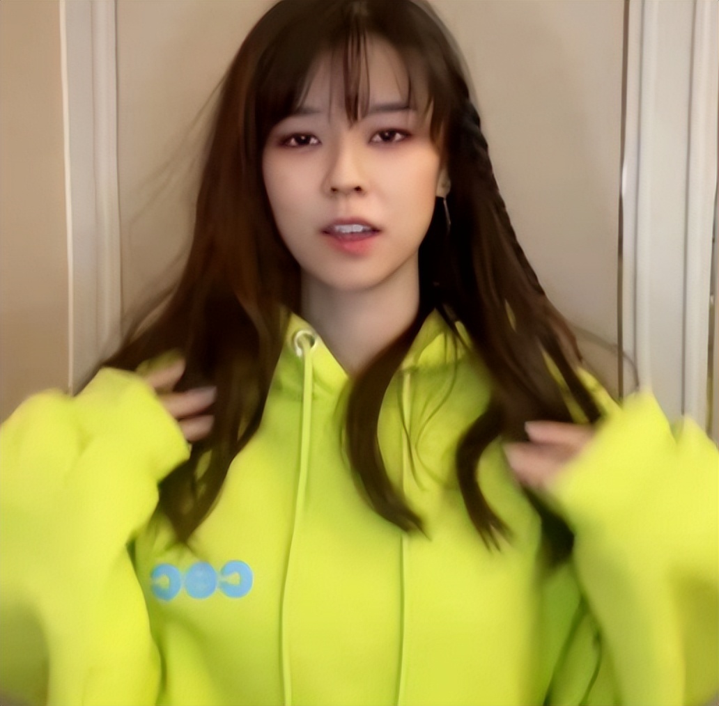 11位网红的收入，有人一分钟50万，有人年入30亿，19岁存款8位数