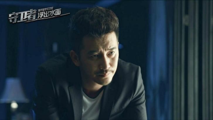 好友到幕后boss，靳东看到王梓权真的不会跳戏吗？