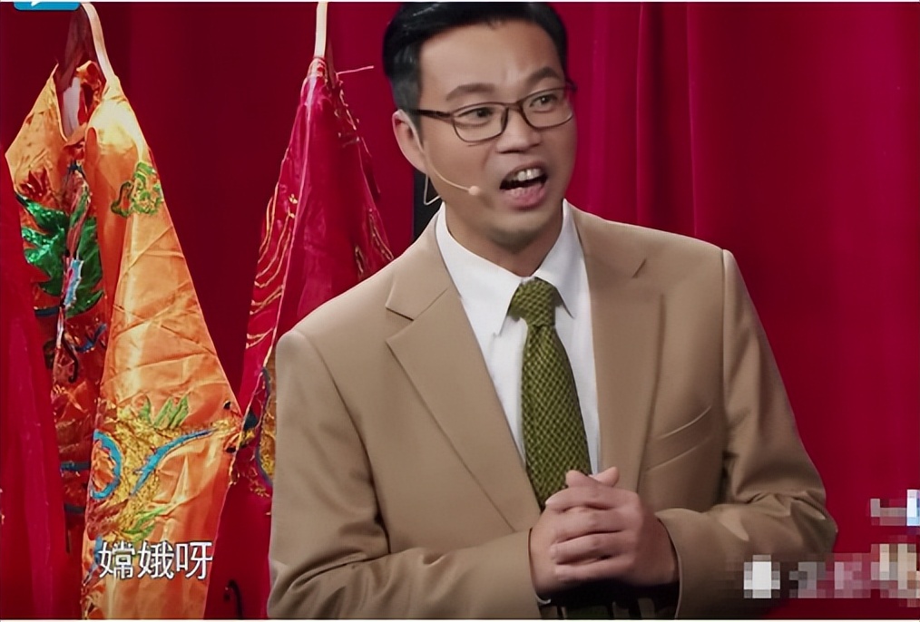 王迅：成名后抛弃发妻，把90后娇妻宠成宝，前妻“红了”，他糊了