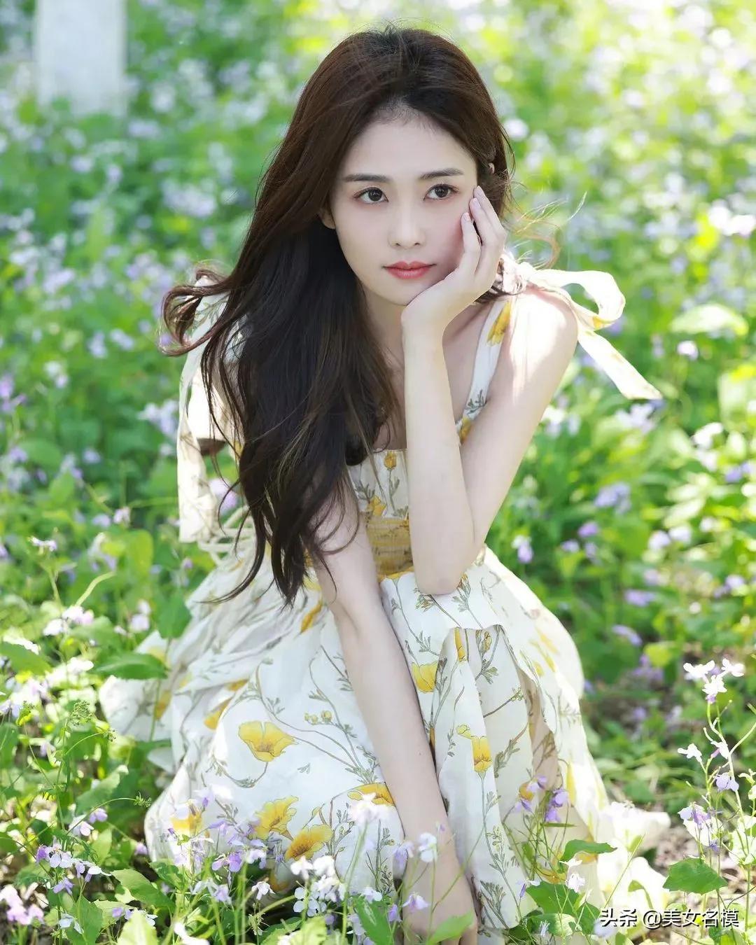 赵丽颖、杨颖、唐艺昕最好看的礼服合集，美若天仙，令人如痴如醉