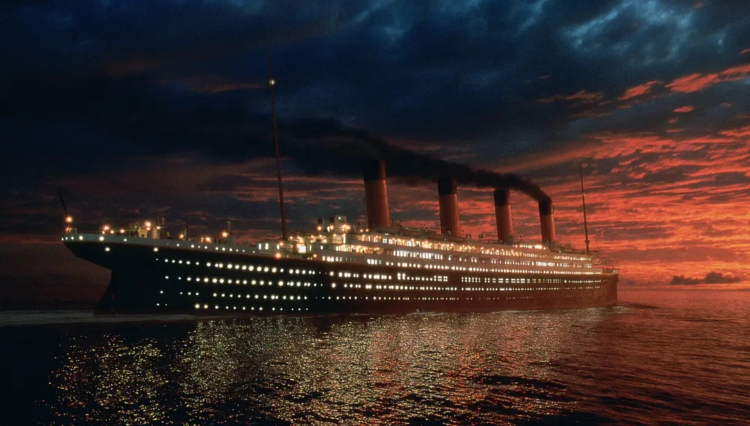 评分最高十部灾难片，《后天》未进前三，《泰坦尼克号》实至名归