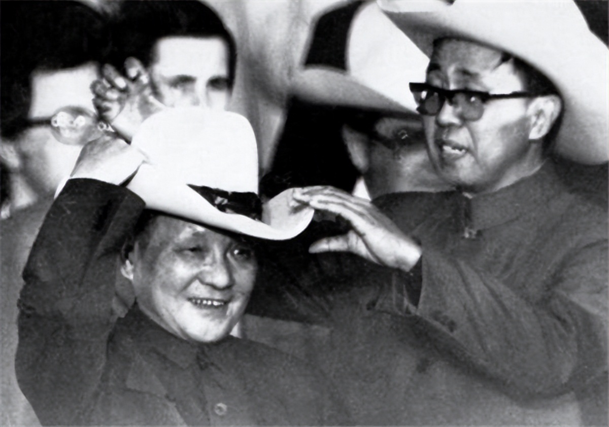 89年邓小平接见二野战友，见到杨国宇愣了愣说：这不是杨大人吗