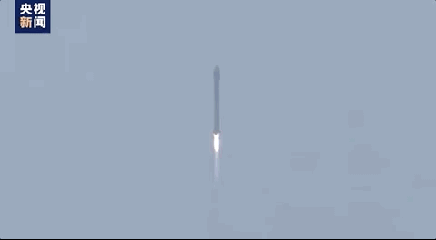 国家开放大学八一学院（武大50名学生将卫星送上天）