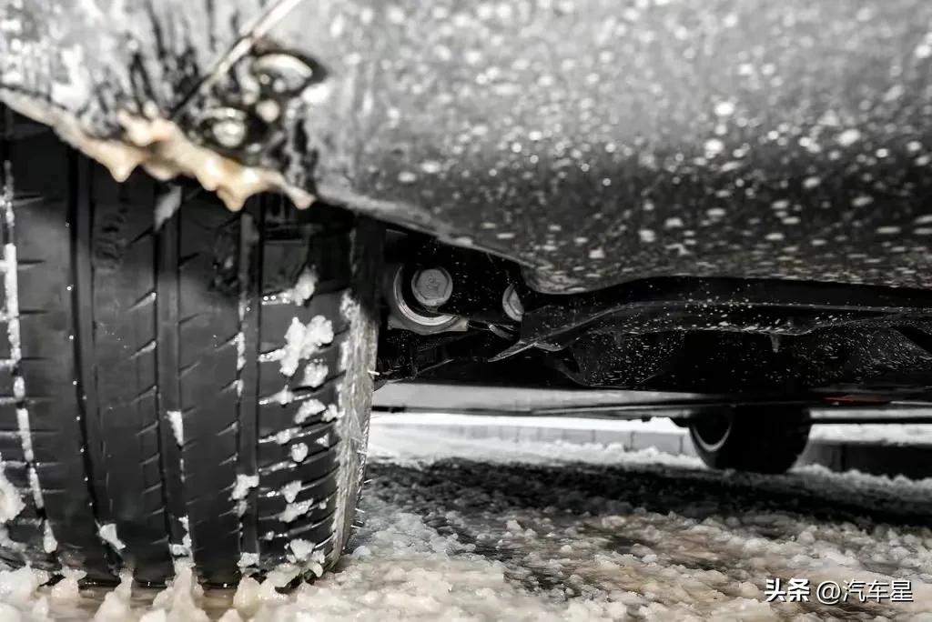 兼具优雅与动感的中型SUV，特斯拉Model Y产品力解读