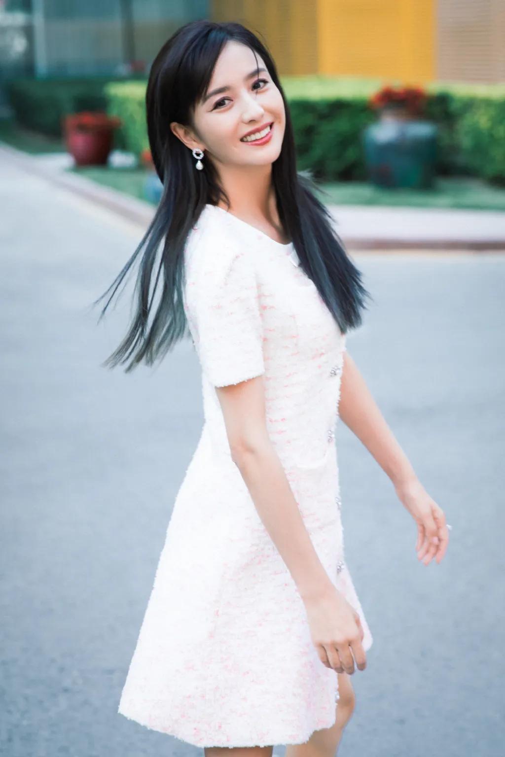 佟丽娅这气质，谁能不喜欢