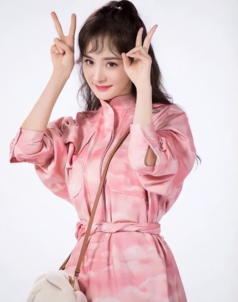 粉色系的女明星