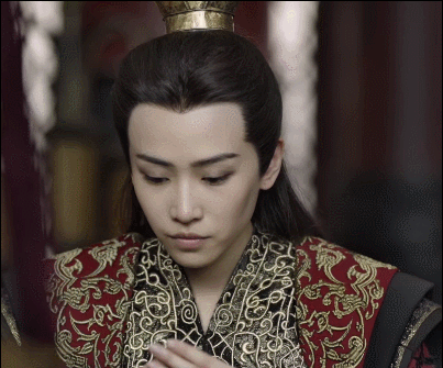 这才叫“女扮男装”，这10位女演员我差点就相信她们是男人了