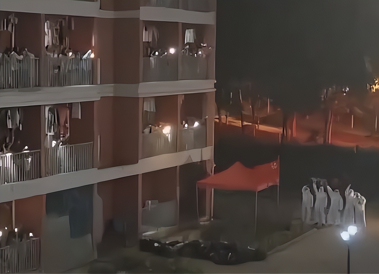 安徽一大学生核酸检测为阳性，8次翻墙去网吧，如今宿舍终解封