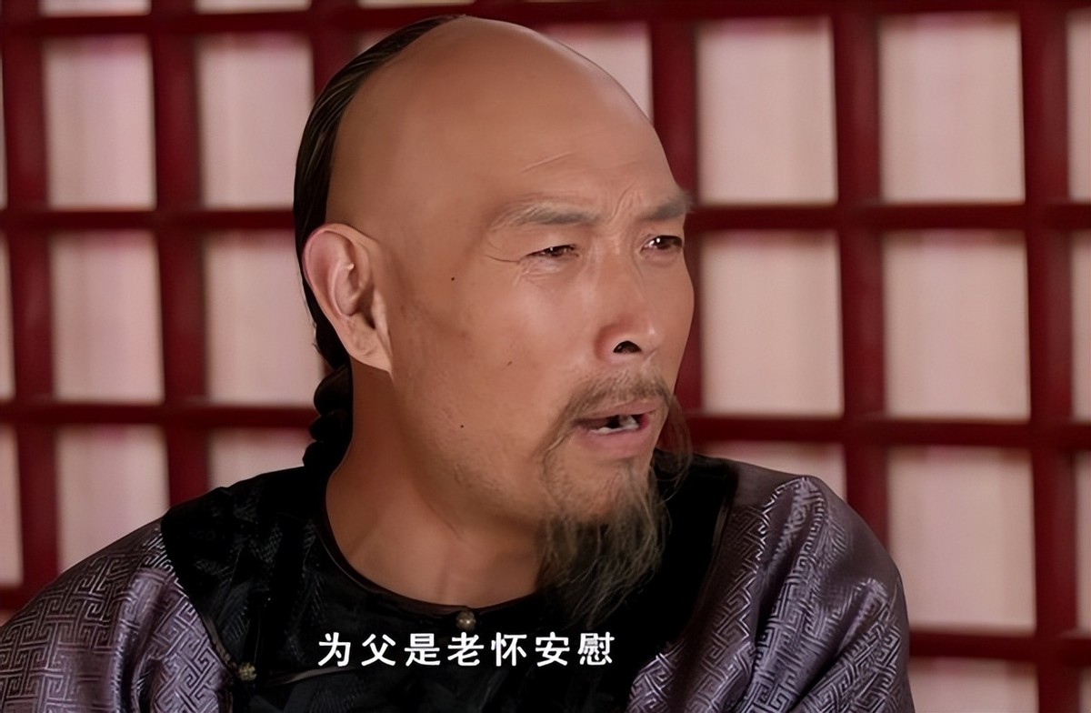 雍正到死都不知，玉娆见他总是转手帕含藏深意，甄嬛父母需感恩