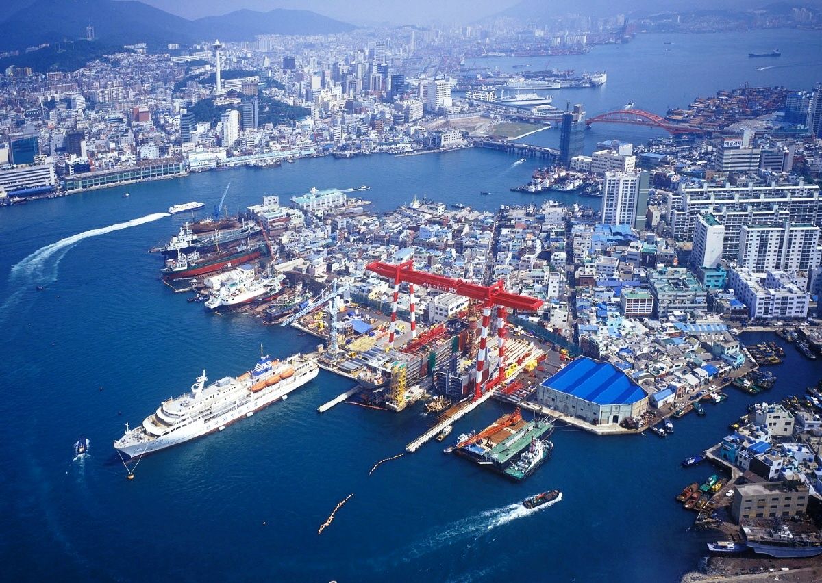 畸形的"发达国家"韩国,如何患上的"首尔病"?财阀或不是病根