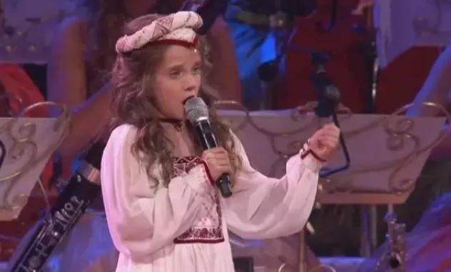 荷兰天籁小天使阿米拉•威利哈根Amira Willighagen惊艳全球