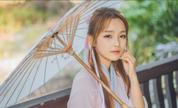 想要撩动女人的心，别再说“我爱你”，换成这些话更有效