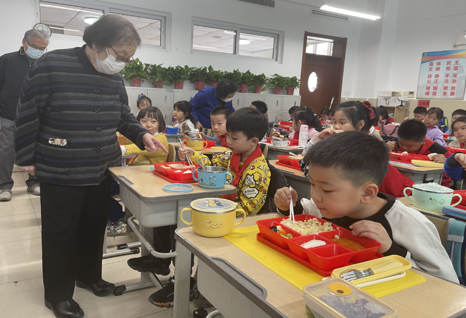 爆料！天津两所小学公布4种就餐方式！6所学校最新举措来了