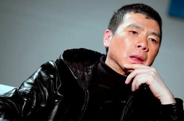 7位“被顽疾缠身”的明星，一个比一个有钱，却难逃病痛的折磨