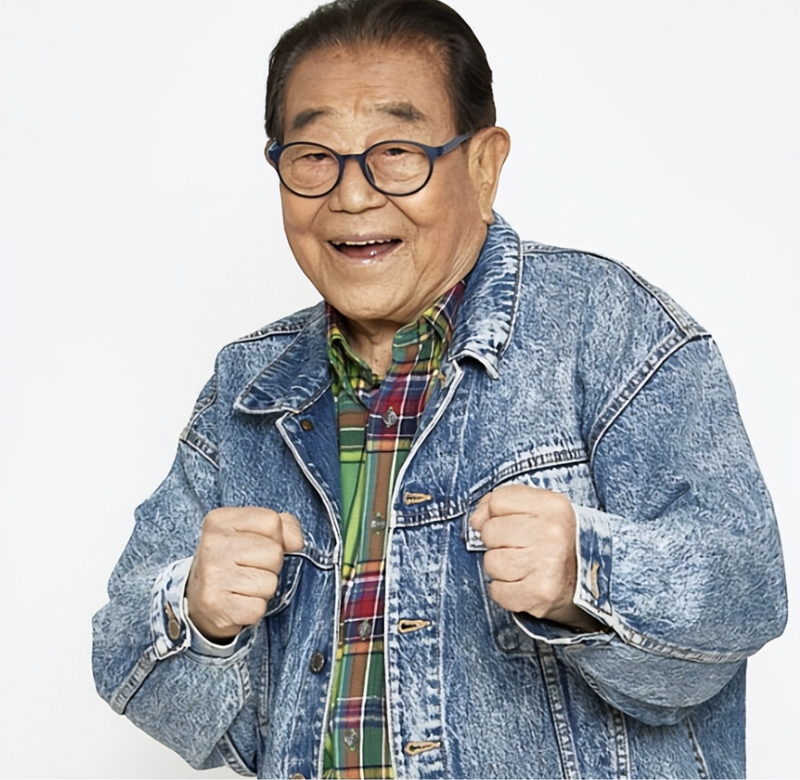 仅仅11天，就有12位名人接连离世，一天失去2位艺术家，最大95岁