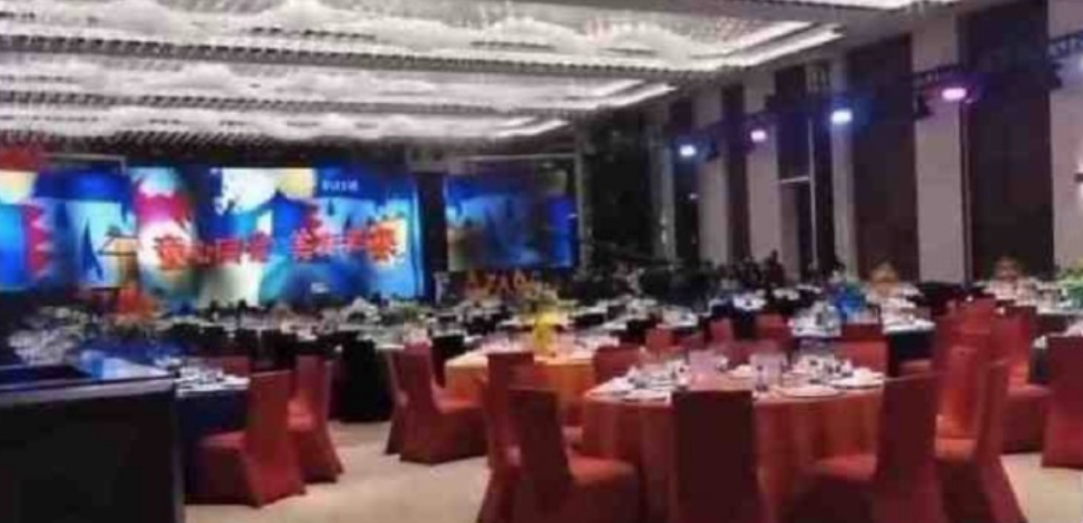 互联网美女真的太多了！杨幂身材大杀四方，赵今麦长大了这么美？