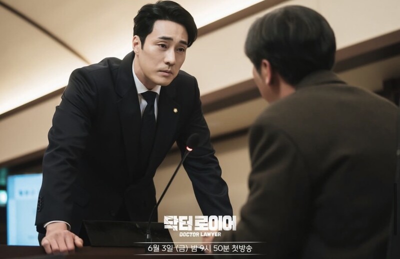 帅爆全宇宙！苏志燮《医法刑事》中的天才医师韩以翰