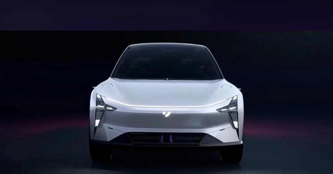 集度机器人概念车ROBO-01发布，首搭高通8295芯片，或明年量产