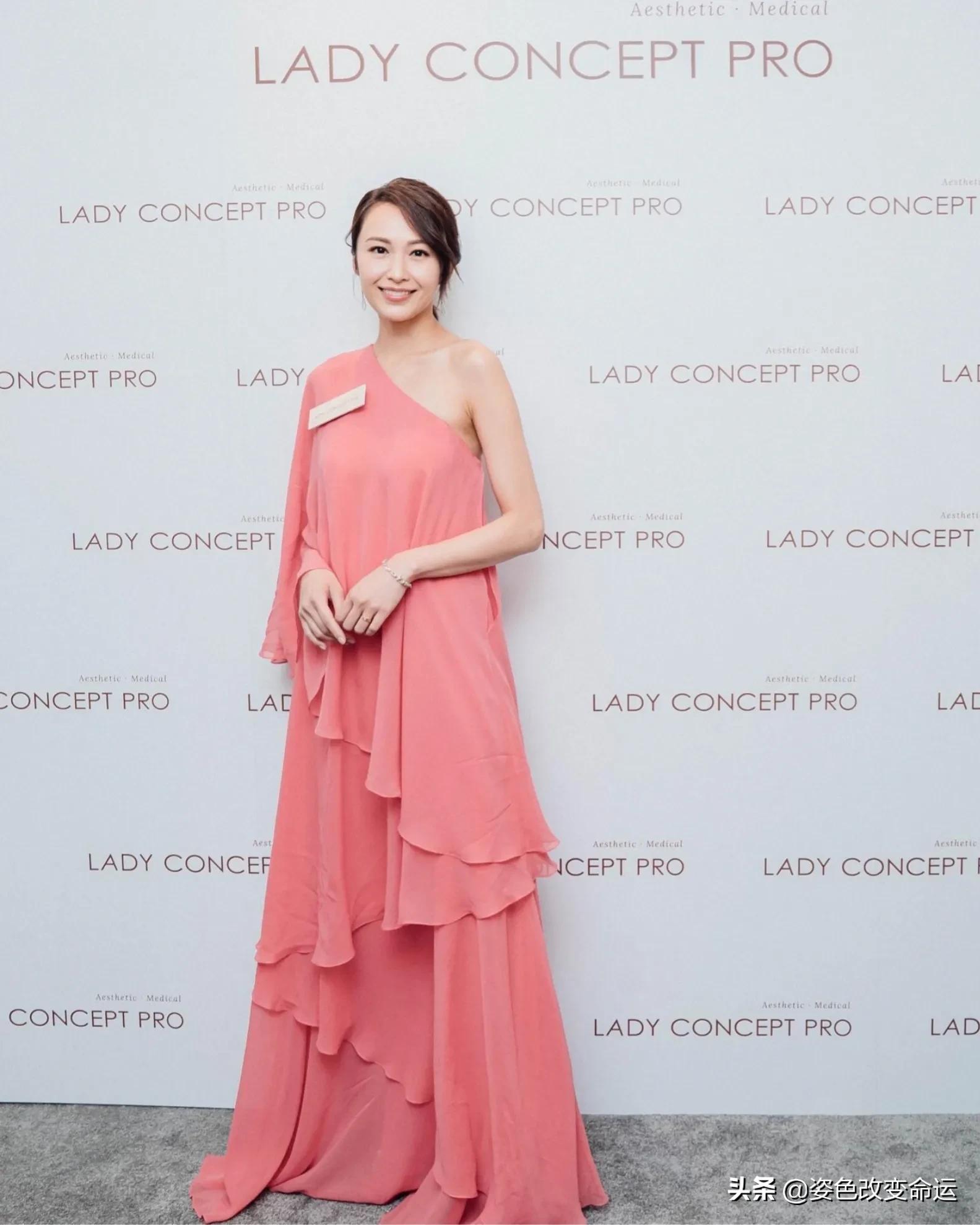 不管反黑还是反黑路人甲，汤怡都是最美的一个，可惜没人认识