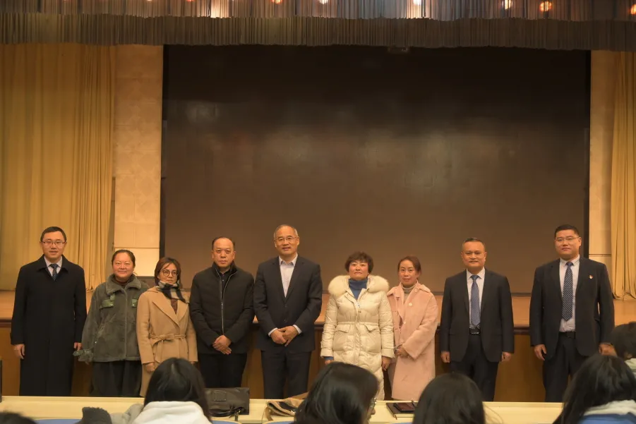 271教育丨赵丰平总校长为云南农大附中全体师生做指导培训