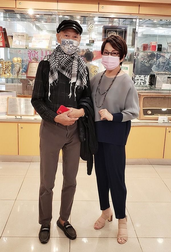 罗家英曾不获汪阿姐粉丝欢心忆两次求婚不成两人大病后二合为一