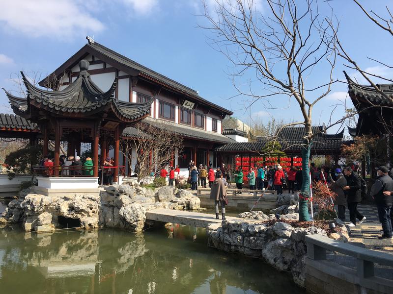 公園若不是實行預約入園辦法,元旦,春節期間,佔地面積只有5公頃的申園