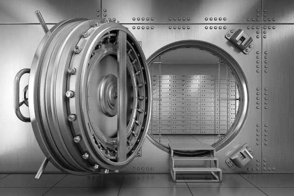 瑞士，为什么不中立了？