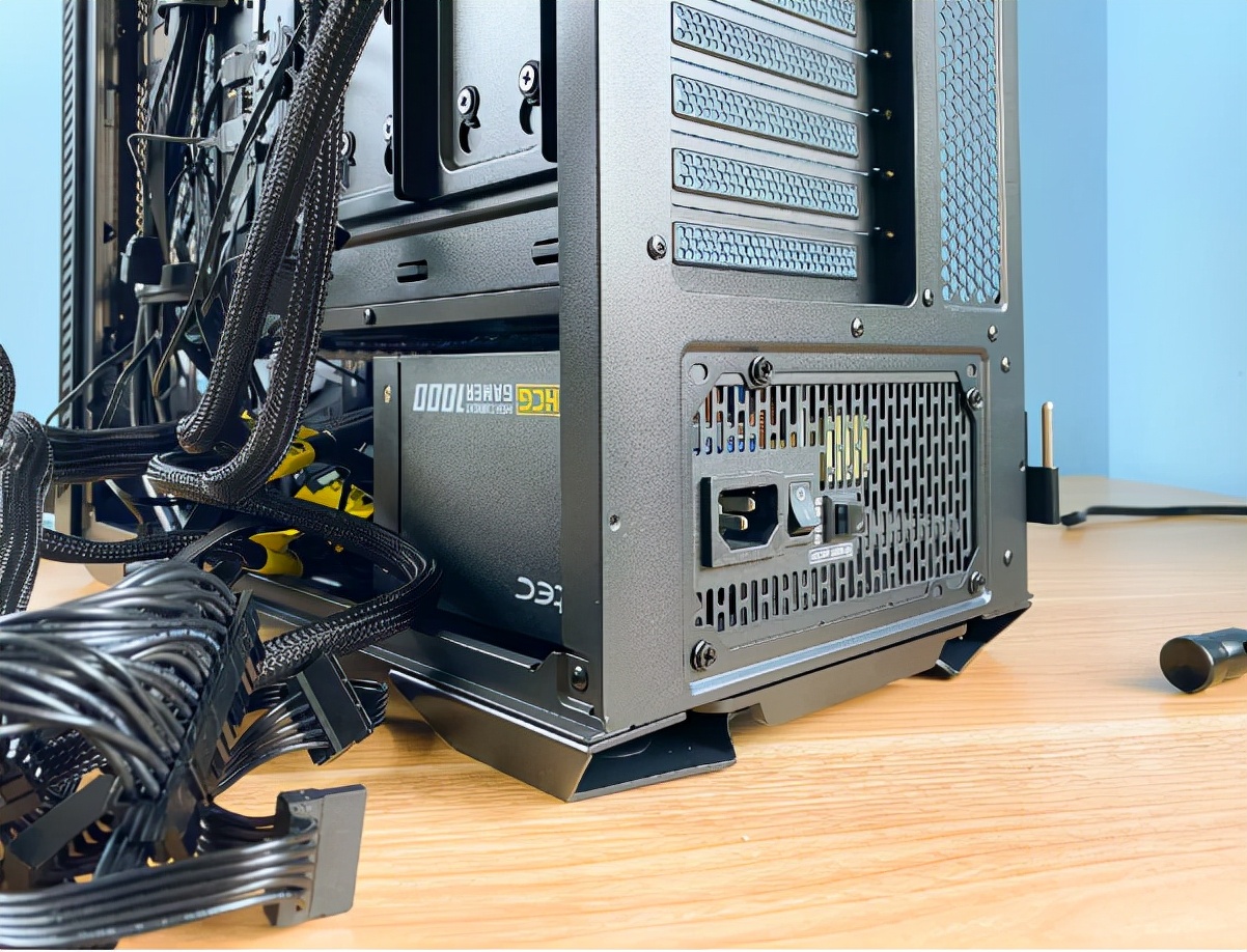 新款百元风冷是否能压制火炉CPU，九州风神冰立方400实测