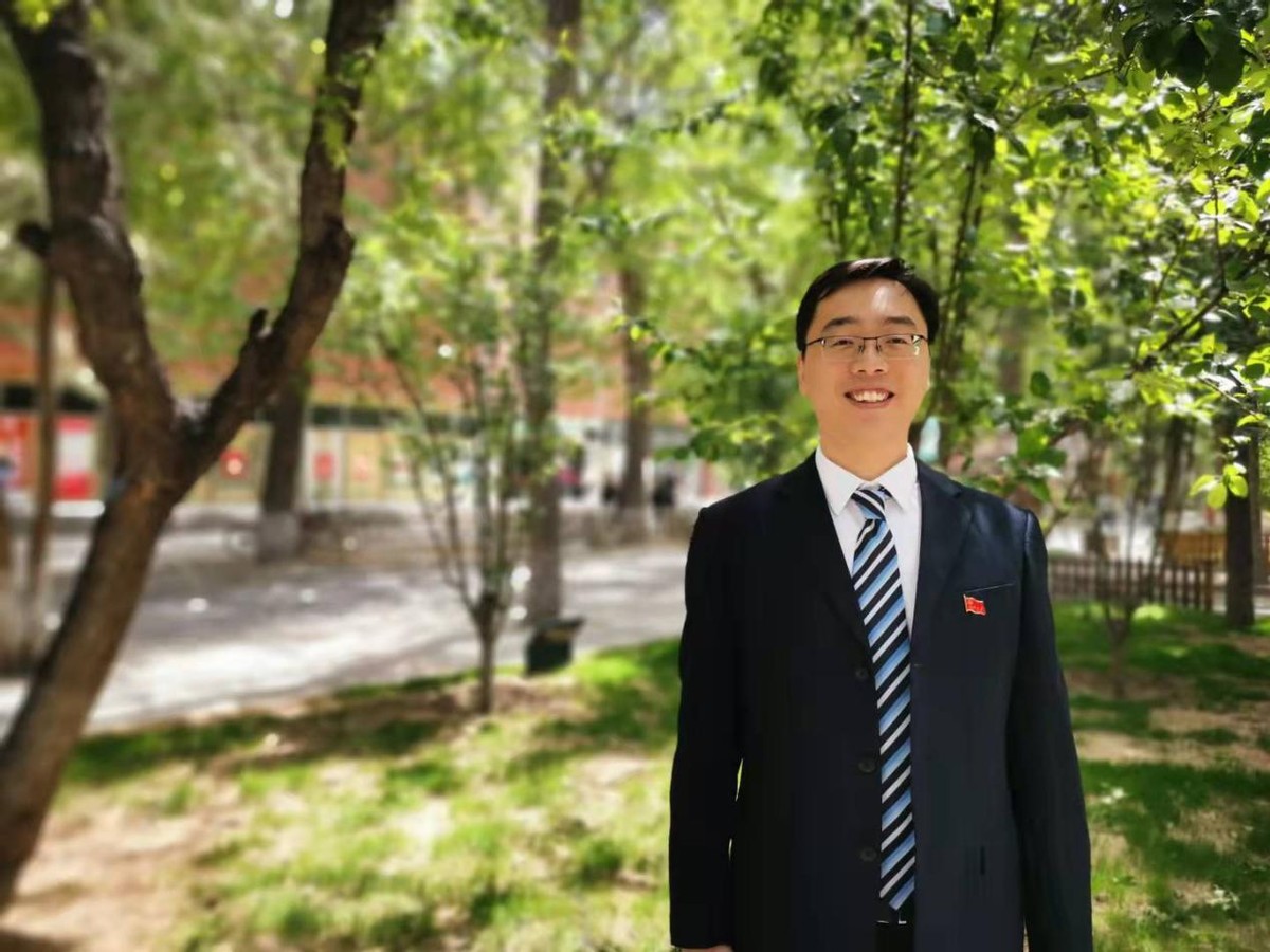 关注！北京市教委发布名单，北二外被提及7次，多位老师上榜