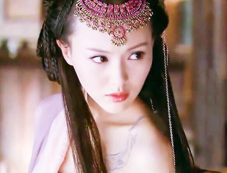 唐嫣的紫萱，白冰的莲姬，杨幂的夕瑶，统统输给了她