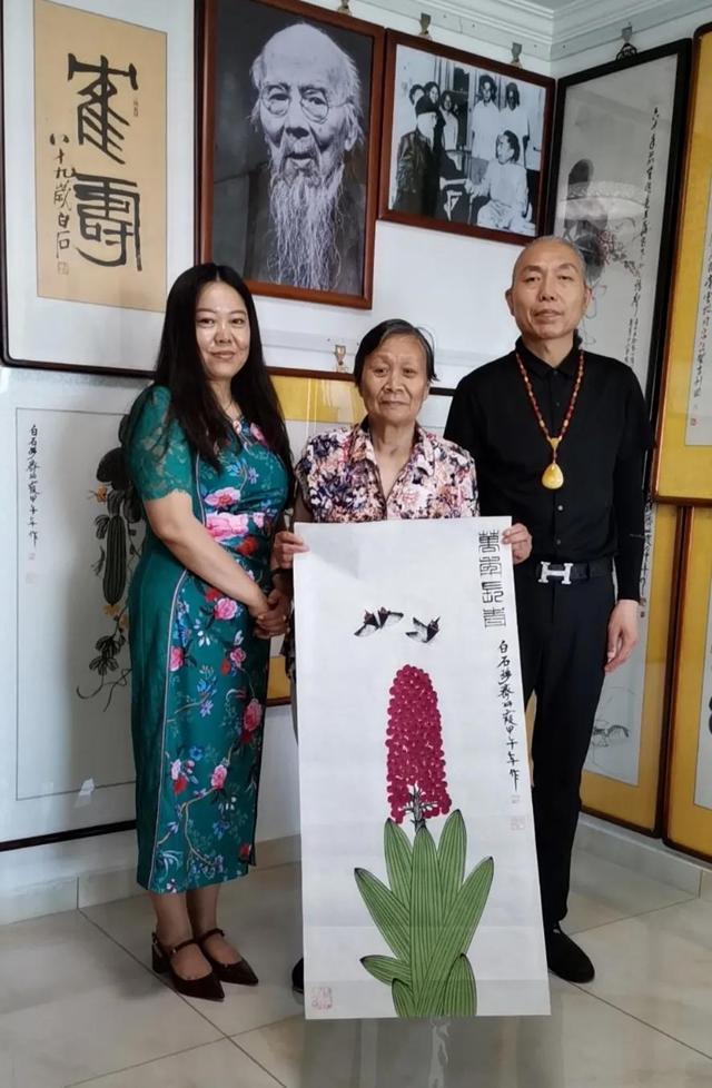 齐白石嫡孙女齐丽霞嫡传、齐氏四绝家法***传承人武天庆艺术鉴赏