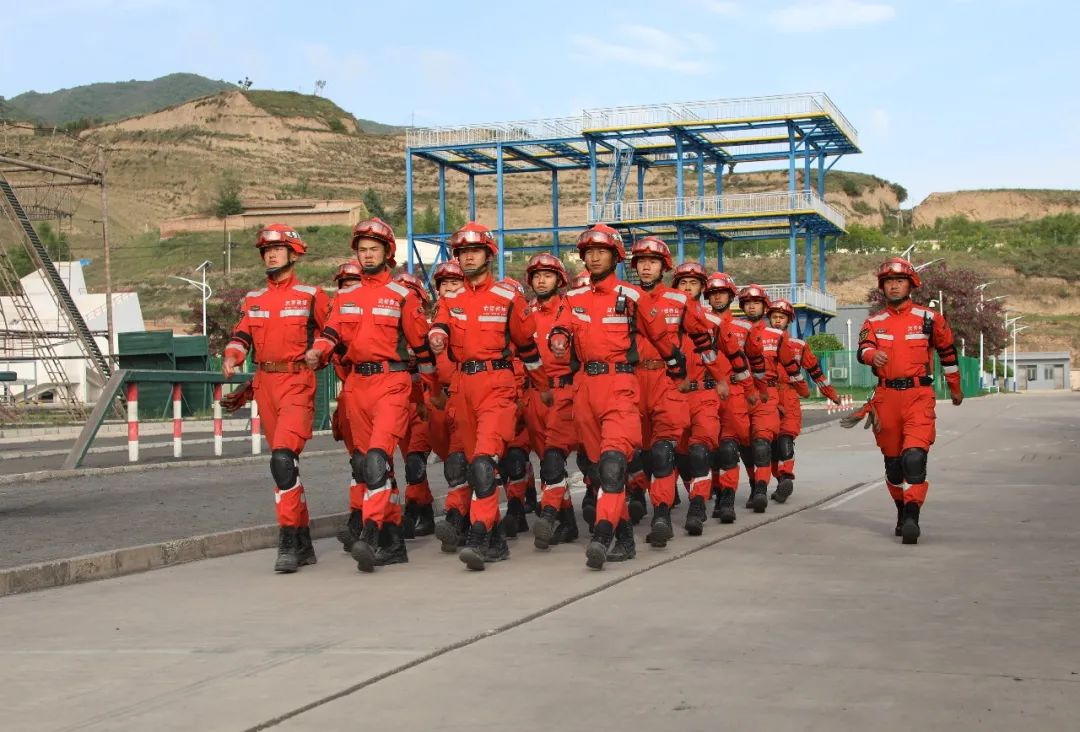 侯<a href=http://www.cngansu.cn/news/ target=_blank class=infotextkey></a>ܶӣߵǿحũ޵