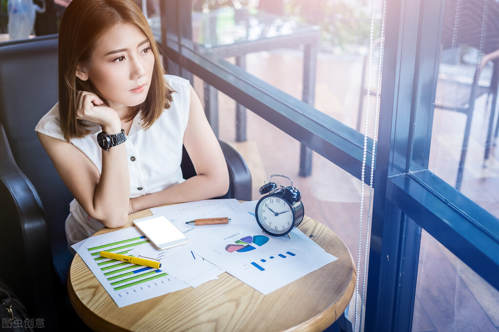 家庭主妇自媒体创业，只有战胜3个敌人，你才可以坚持下去