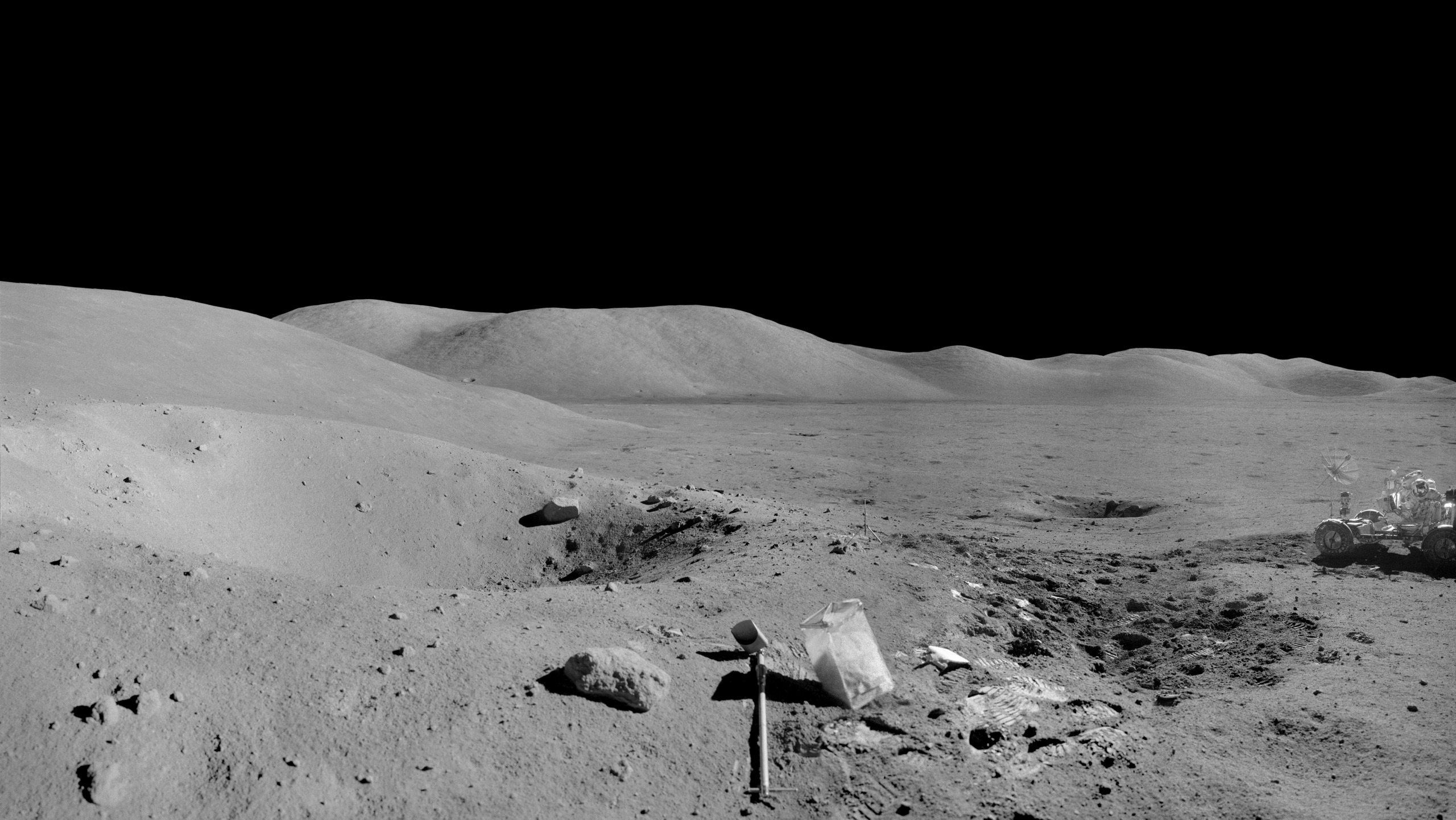 月球"方形小屋"揭秘!距离玉兔二号仅10米,拍摄的照片令人意外