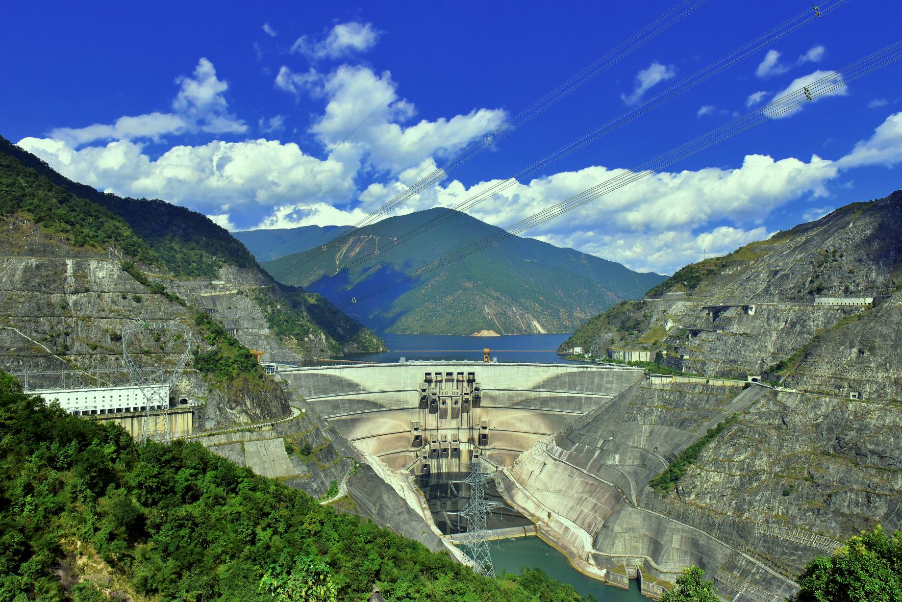 盘点我国十大著名水电站，三峡水电站勇夺第一，个个都是利民工程
