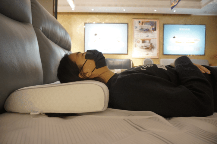 芝华仕AI智眠枕测评：完成度高 实用性强 一款好用的智能产品