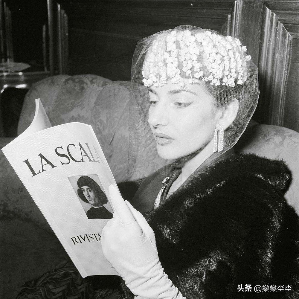 20世纪最伟大的女高音歌唱家玛丽亚·卡拉斯，为爱心碎而死