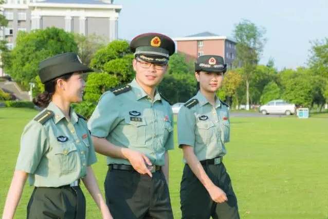 2022年军校招生变化，专科生“失宠”，将失去资格报考