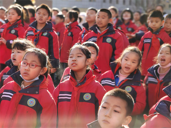 公益短式网球公开课在山西省太原市万柏林区科技实验小学成功举办