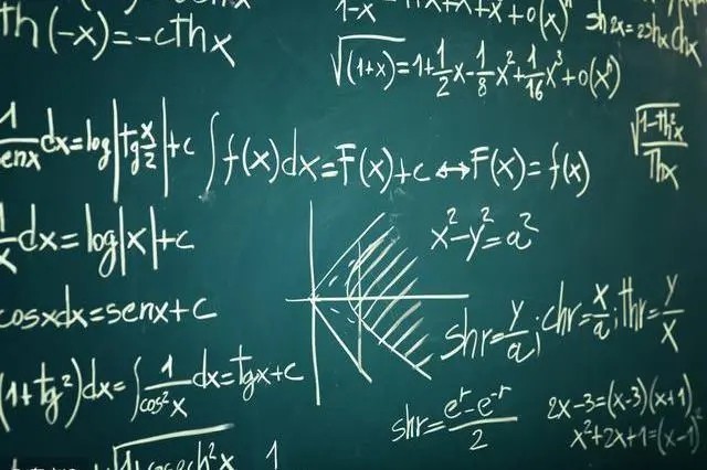 距离高考不到一百天，数学和物理依旧偏科，考上本科难不难？