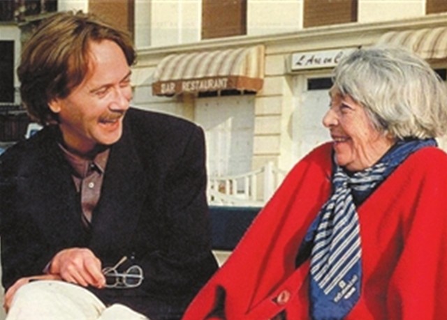 杜拉斯：放纵的身体，作家的灵魂，财富种族差异下无情的《情人》