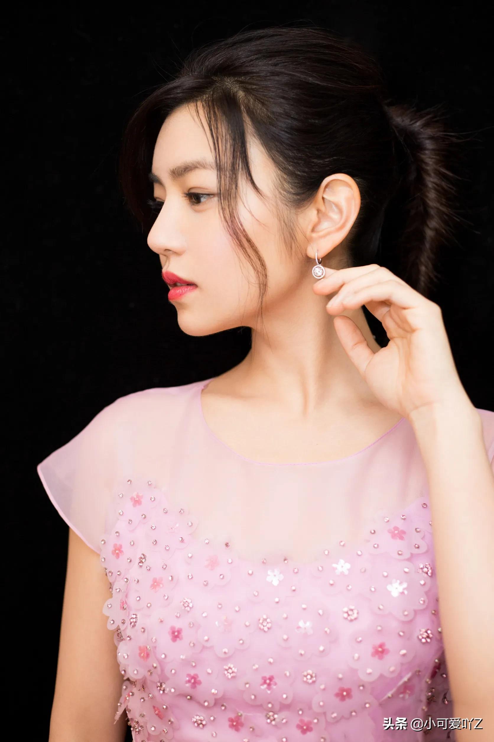 陈妍希，甜美温柔，优雅气质，靓丽绝美