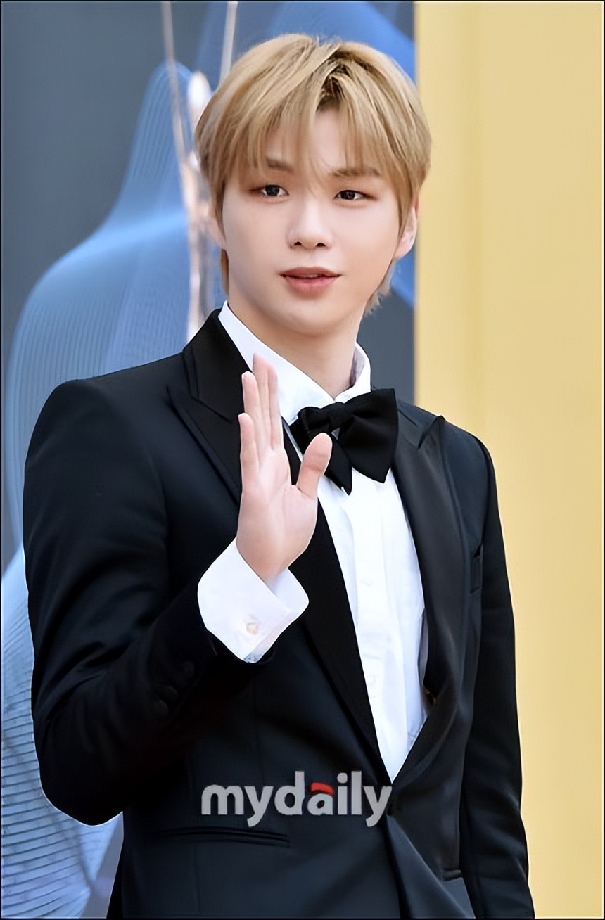 姜丹尼尔因将《街头男（女）战士》进行比较引争议 发长文道歉